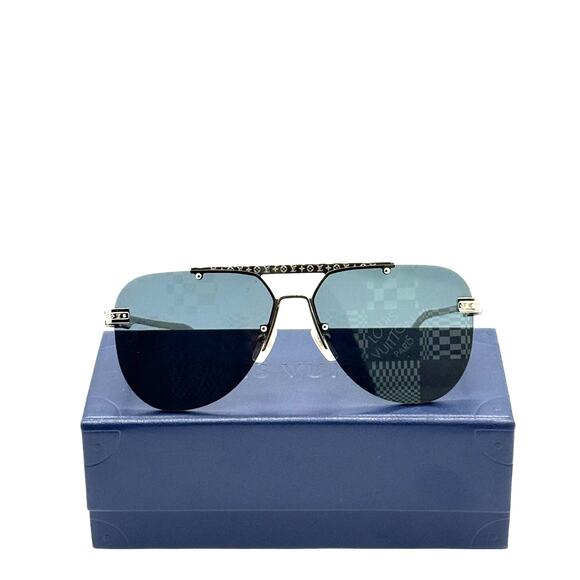 Louis Vuitton Animated Damier Ash Sunglasses Z1441E Silver*NO SIGNS OF USE - Picture 1 of 9